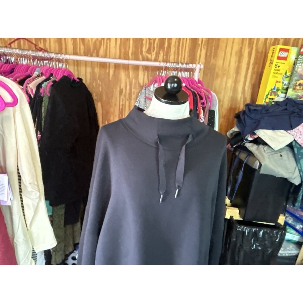 Spanx Airluxe At The Hip Pullover Women's Plus Sz 3X Sweatshirt Black Soft Cozy - Picture 4 of 10